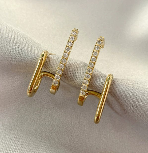 18K Gold Earrings with Prong Set Crystals
