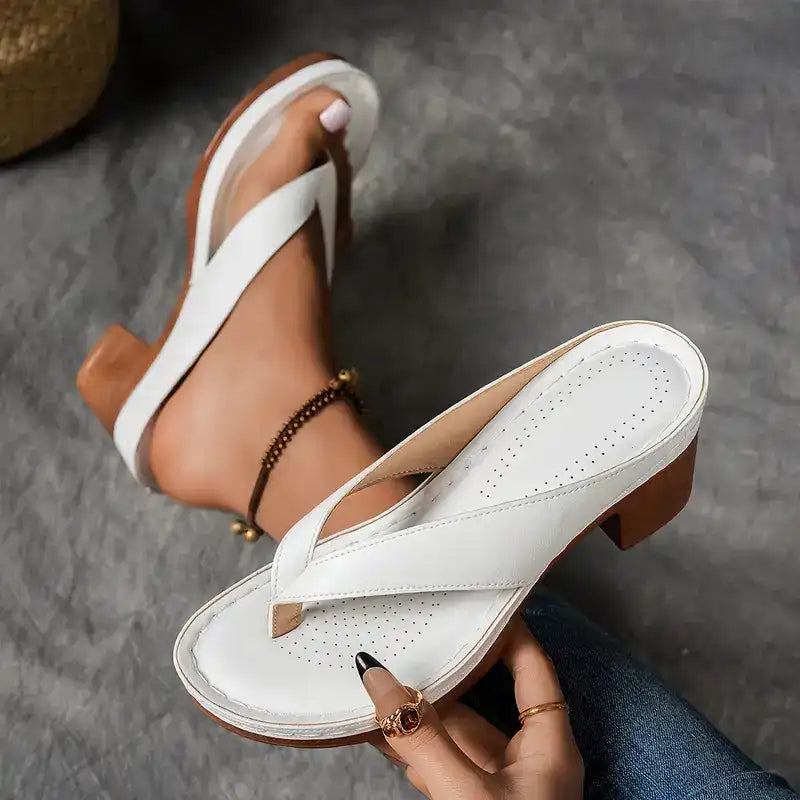 Alondra - Elegant Relaxed Sandals